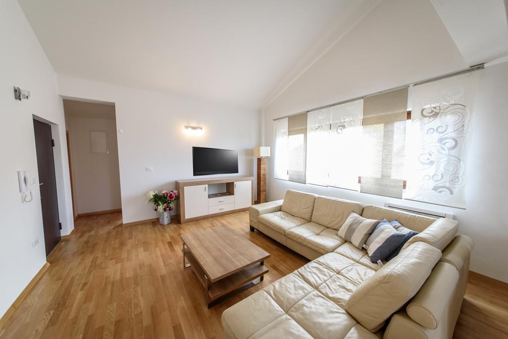 Apartments Vacanza ザダル エクステリア 写真