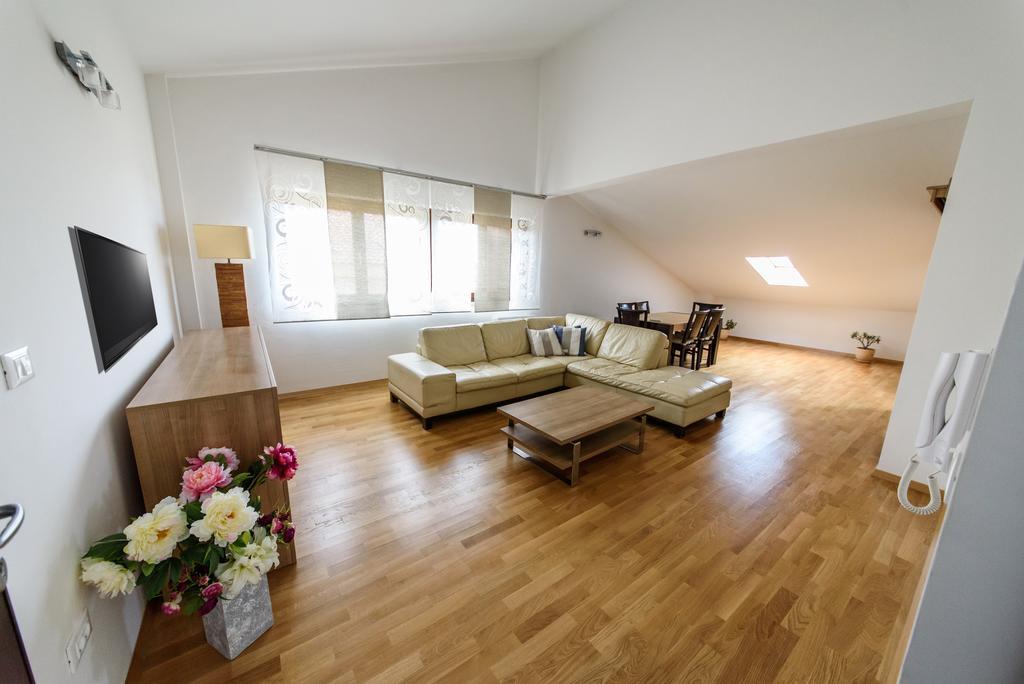 Apartments Vacanza ザダル エクステリア 写真