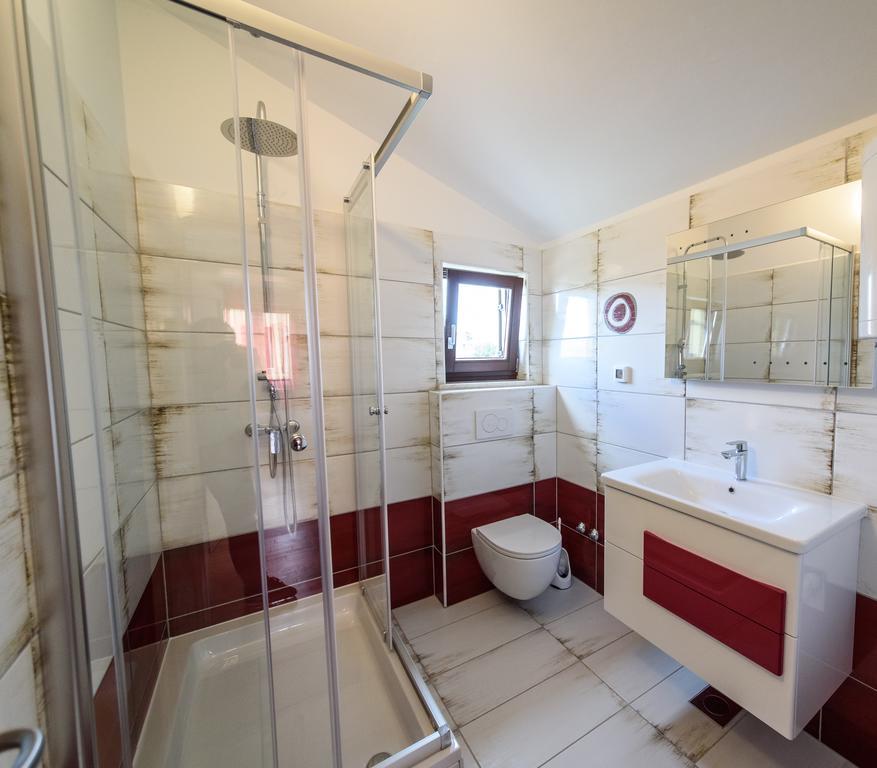 Apartments Vacanza ザダル エクステリア 写真
