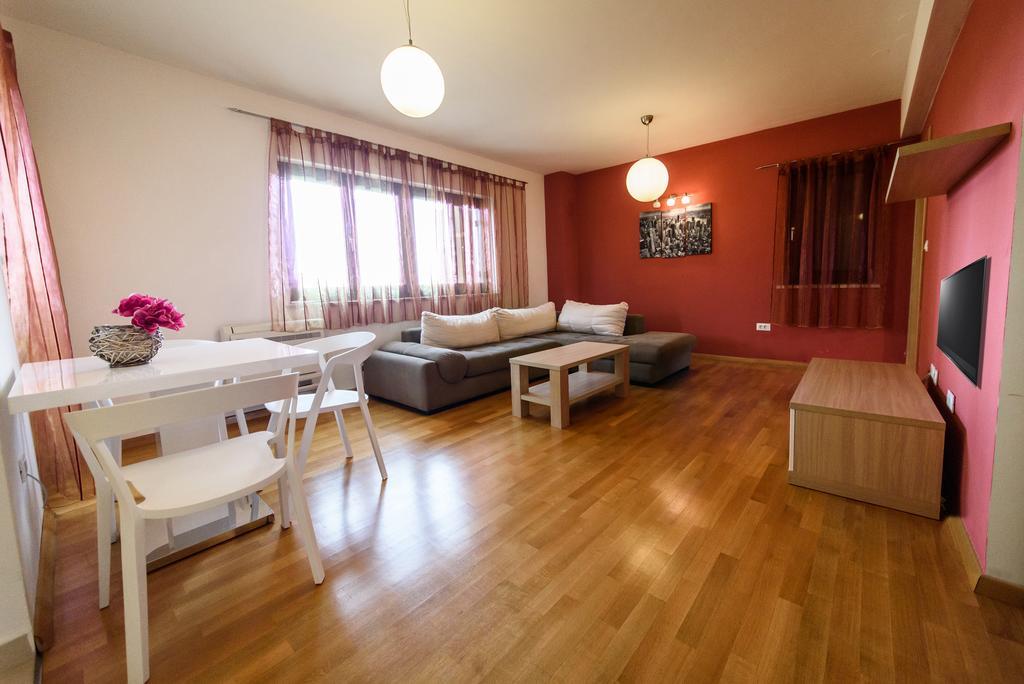 Apartments Vacanza ザダル エクステリア 写真