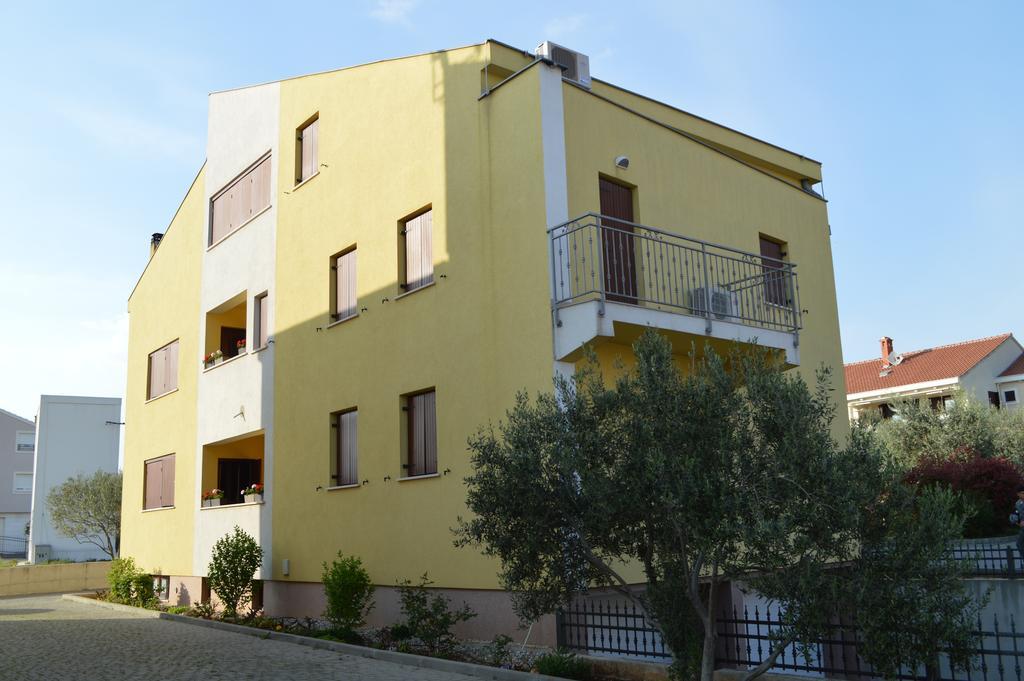 Apartments Vacanza ザダル エクステリア 写真